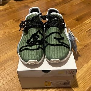 *Brand New* Adidas x Pharrell Williams HU NMD in Green Size 7.5 in men’s